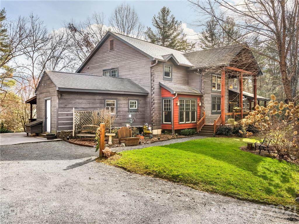 25 Hemlock Ridge Road - Photo 1