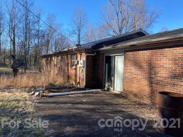 2316 Cedar Rock Circle - Photo 1