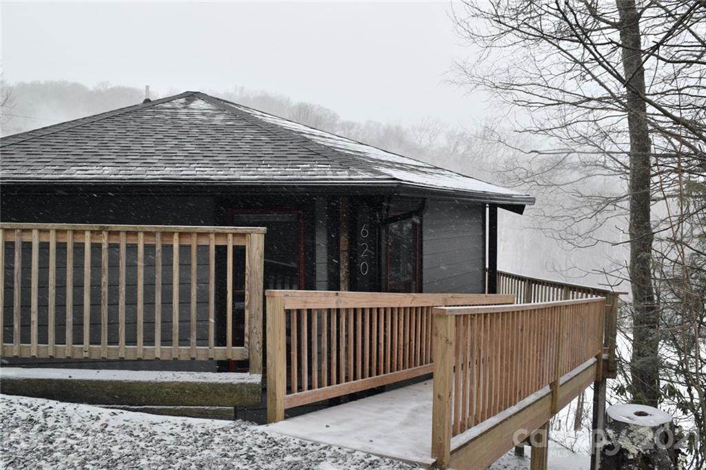 620 Briarcliff Road - Photo 1