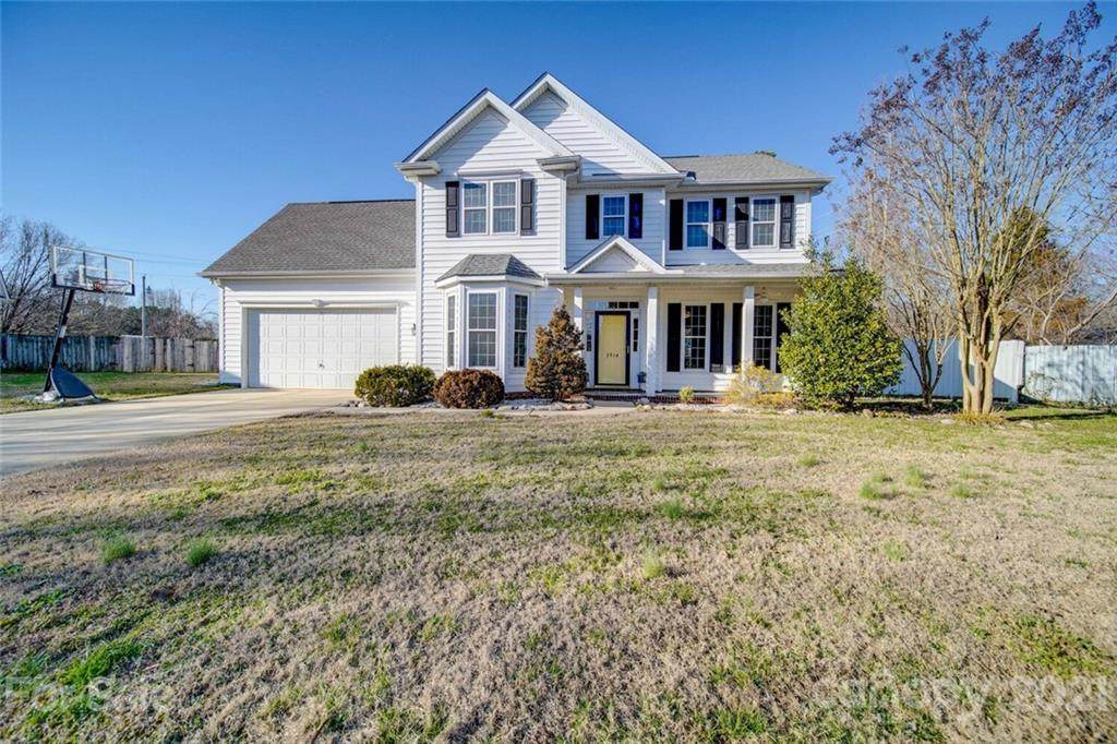 3914 Lincoln Court - Photo 1