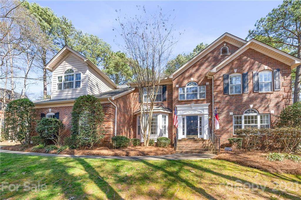 3607 Mountain Cove Drive - Photo 1