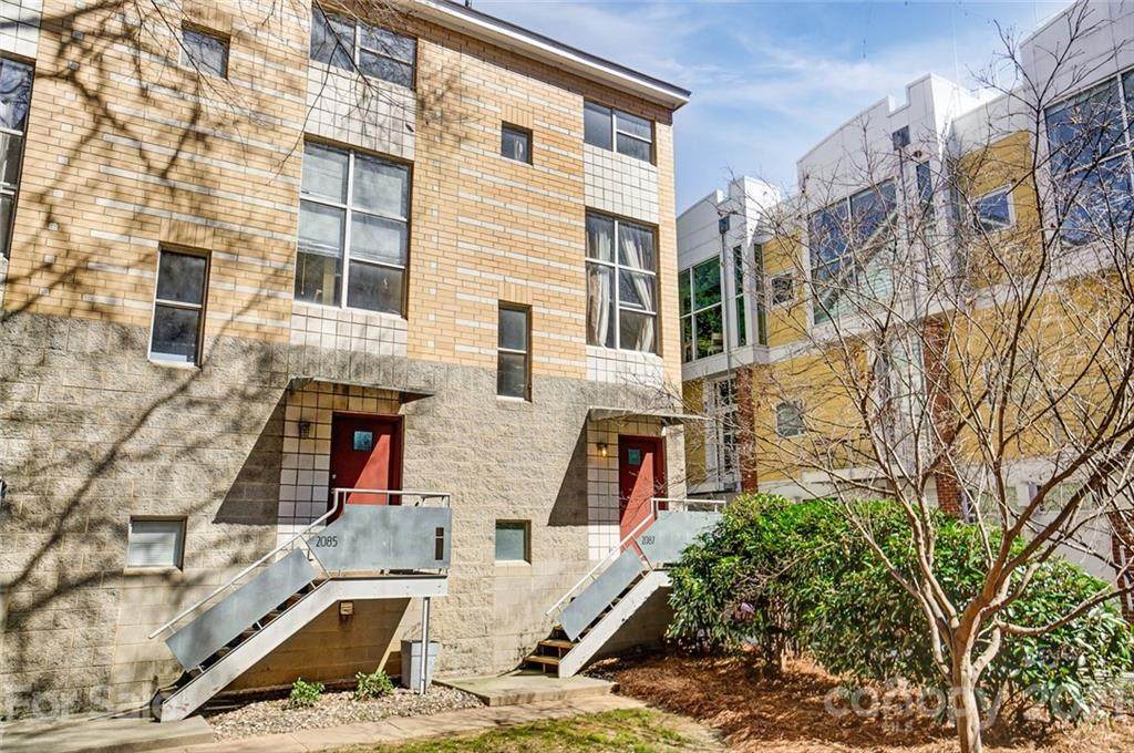 2087 Atherton Heights Lane - Photo 1