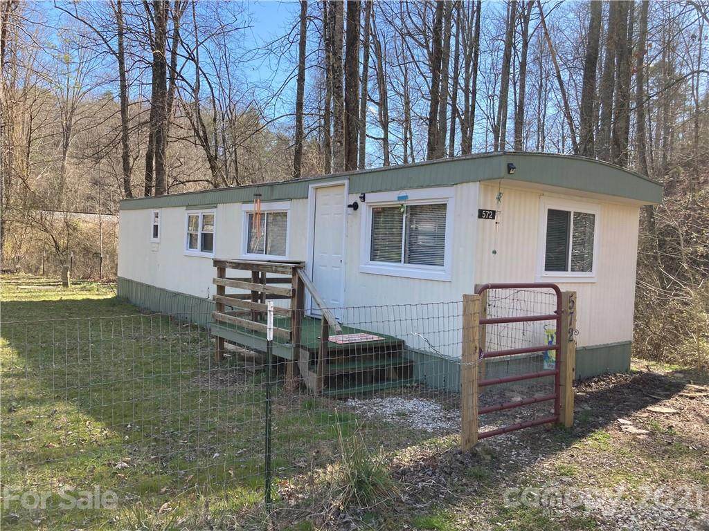 572 Ebenezer Road - Photo 1