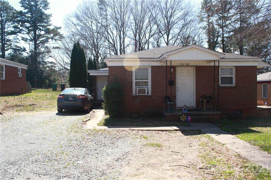 2615 & 2617 Celia Avenue - Photo 1