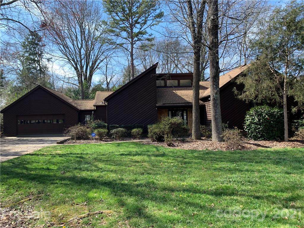 6428 Shaftesbury Lane - Photo 1