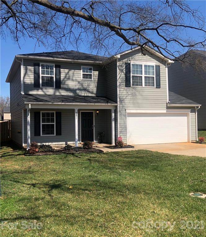 5811 Hewitt Drive - Photo 1