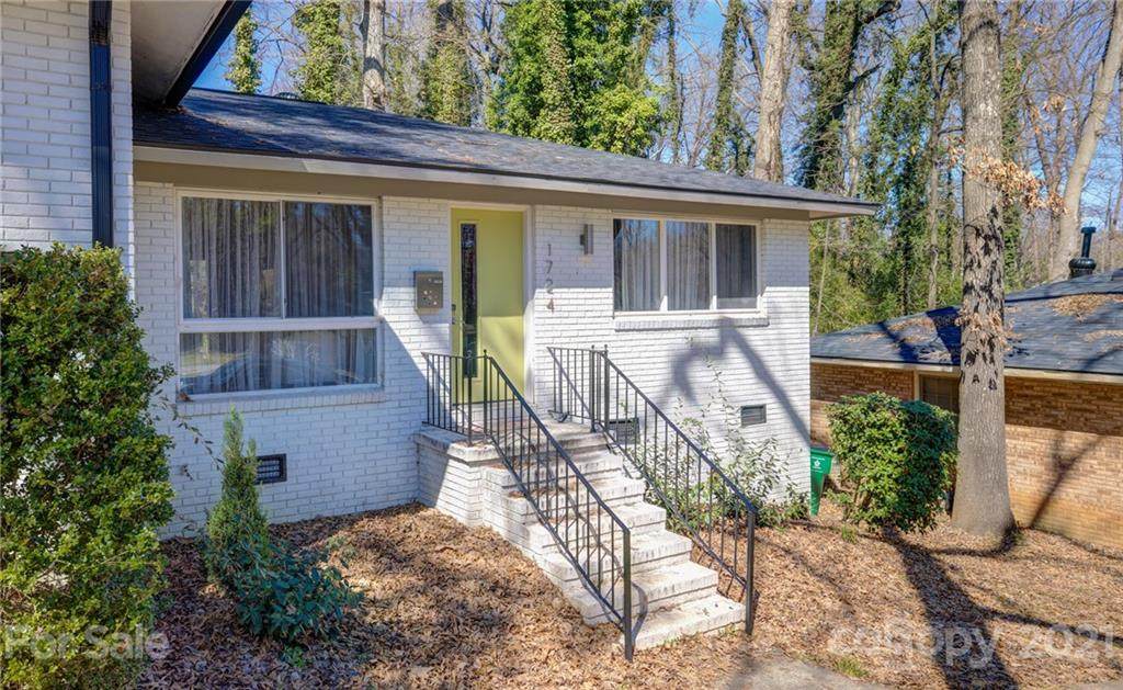 1724 Herrin Avenue - Photo 1