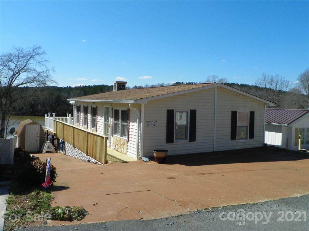 121 Maple Street - Photo 1
