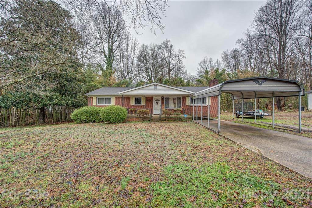 2303 Greenleaf Drive - Photo 1