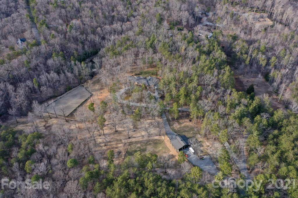 415 Wild Horse Lane - Photo 1