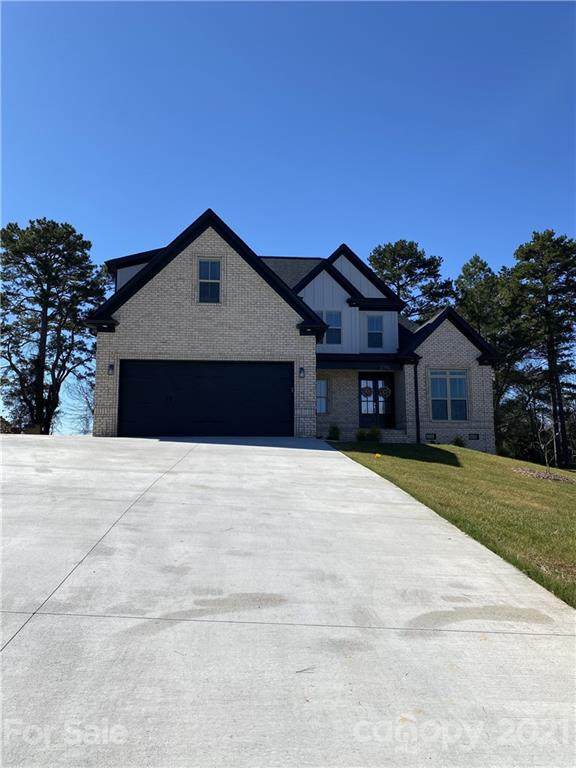 2741 6th Street Court - Photo 1