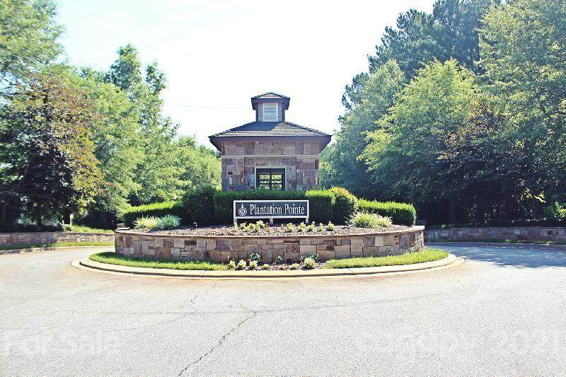 6063 Plantation Pointe Drive - Photo 1