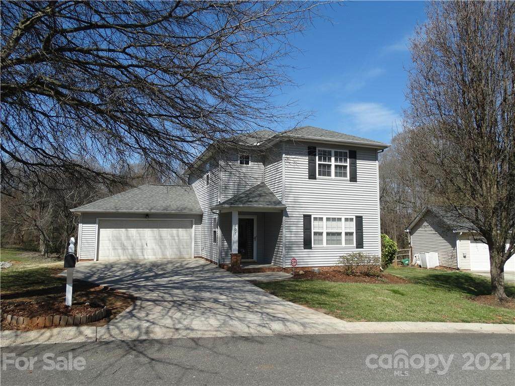 107 Howe Street - Photo 1