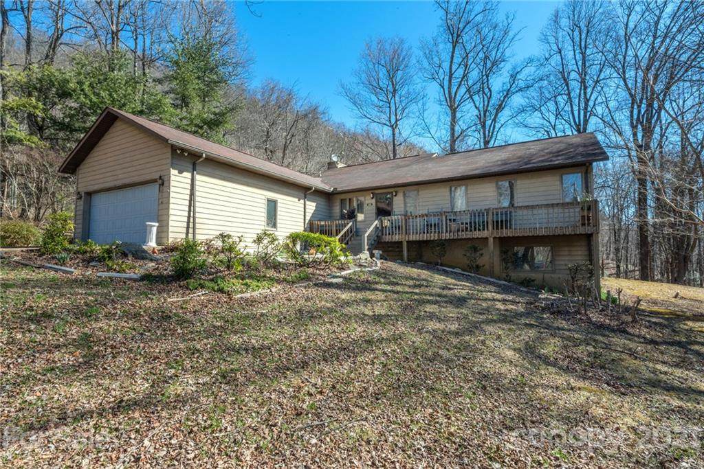 486 Mckenzie Way - Photo 1