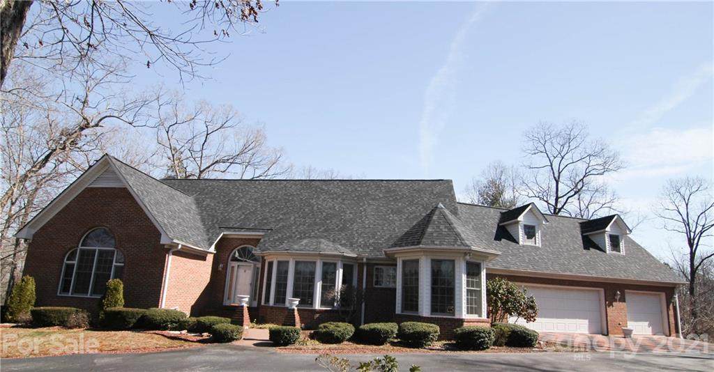 250 White Oak Lane - Photo 1