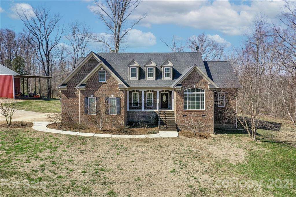 2460 Quarry Road - Photo 1