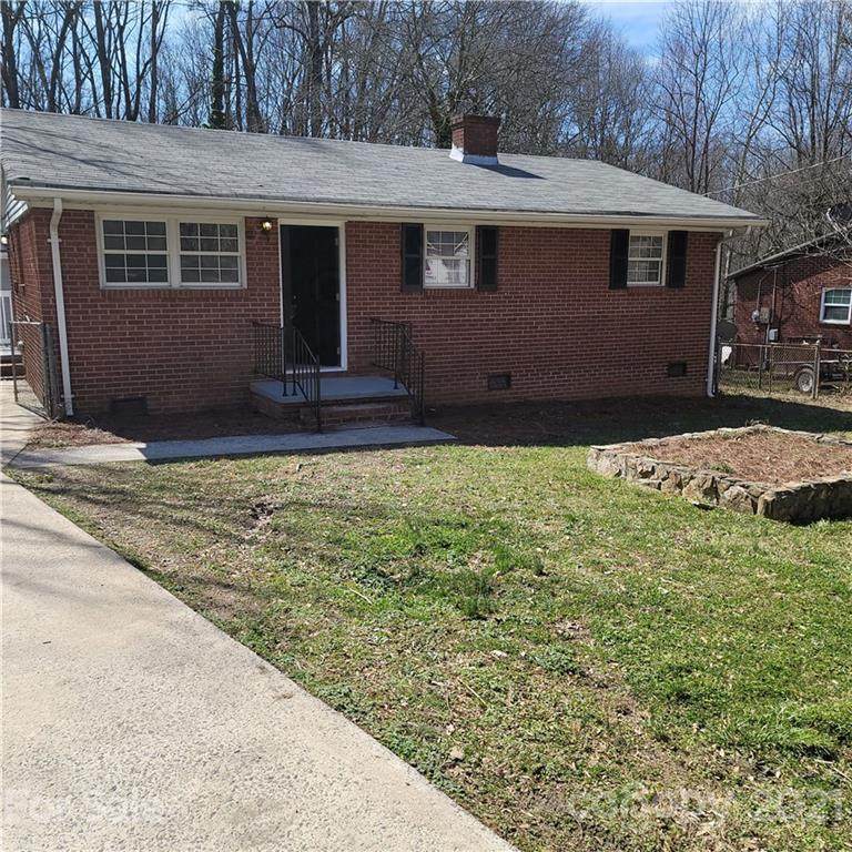 2511 Mary Avenue - Photo 1