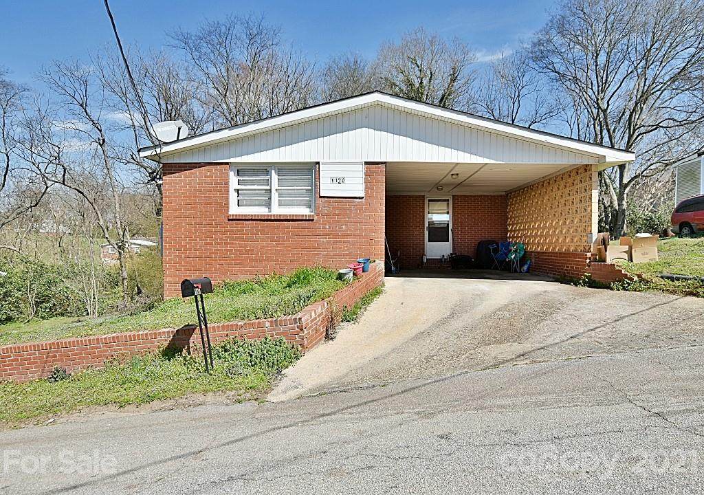 1120 6th Street - Photo 1