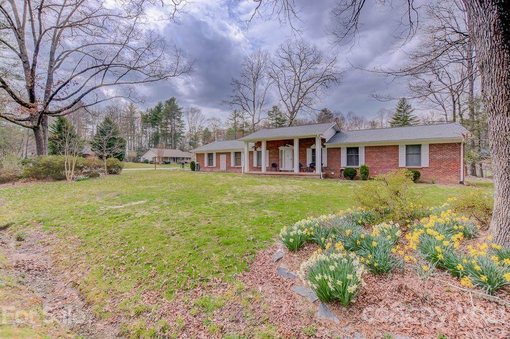 24 Greenwood Forest Drive - Photo 1