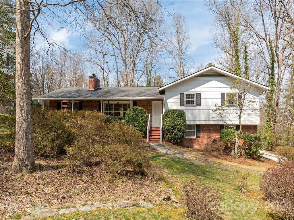 908 Toxaway Drive - Photo 1