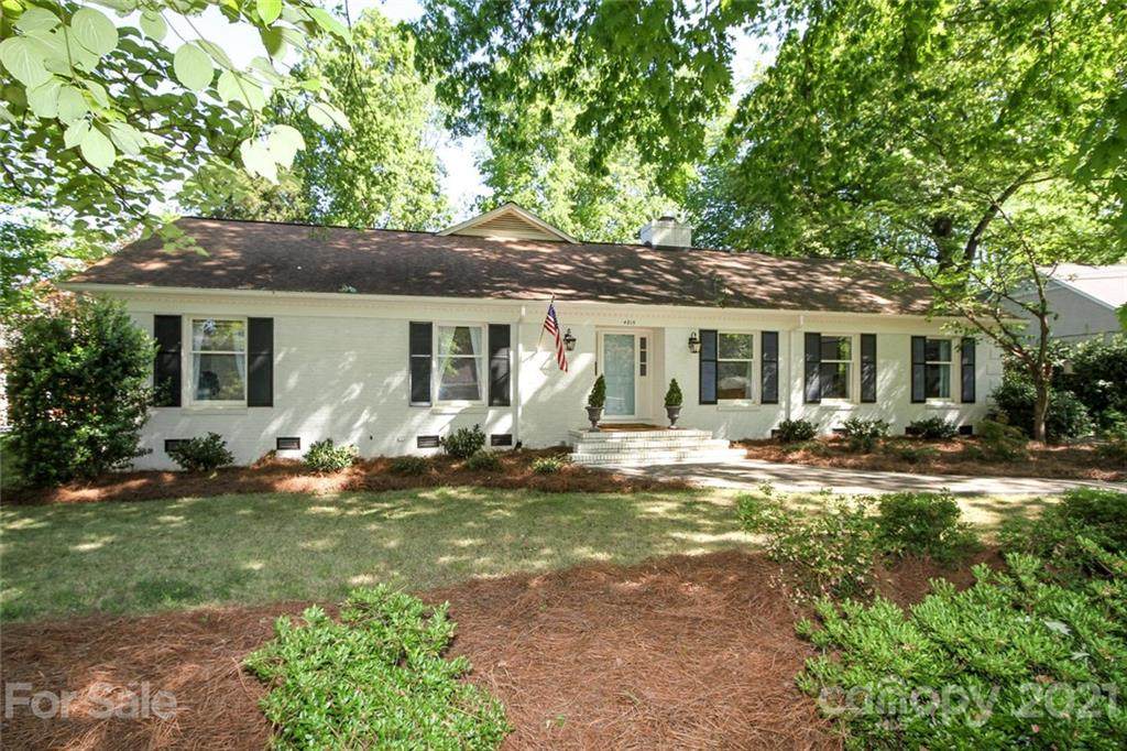 4815 Montclair Avenue - Photo 1