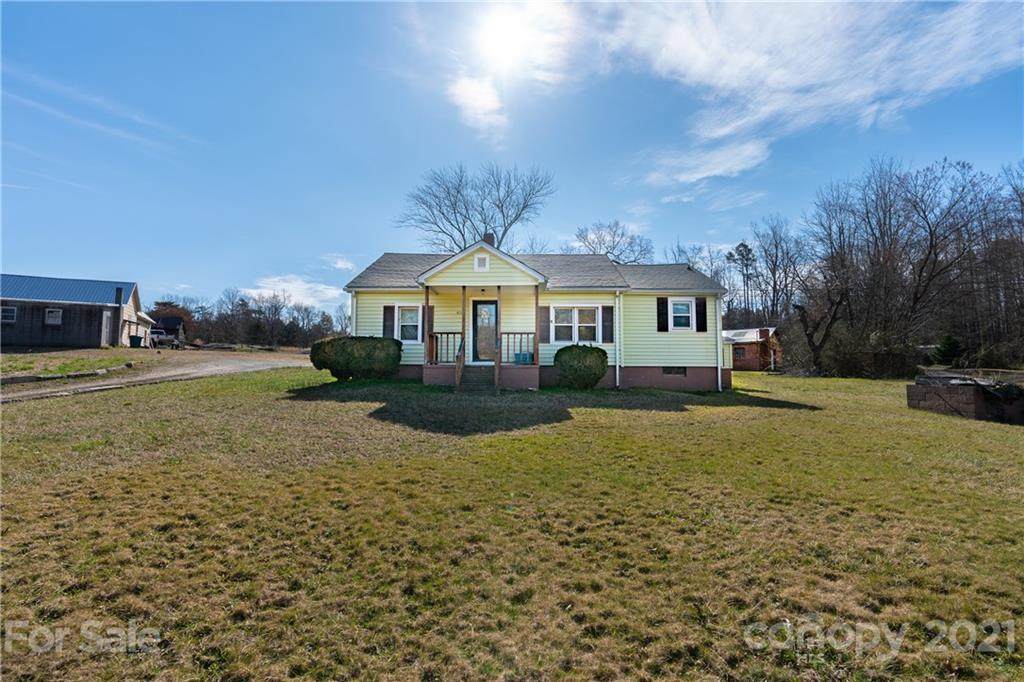 4135 Mt Hope Church Road - Photo 1