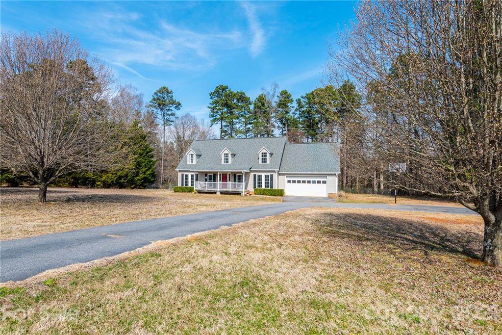 4020 Herman Sipe Road - Photo 1