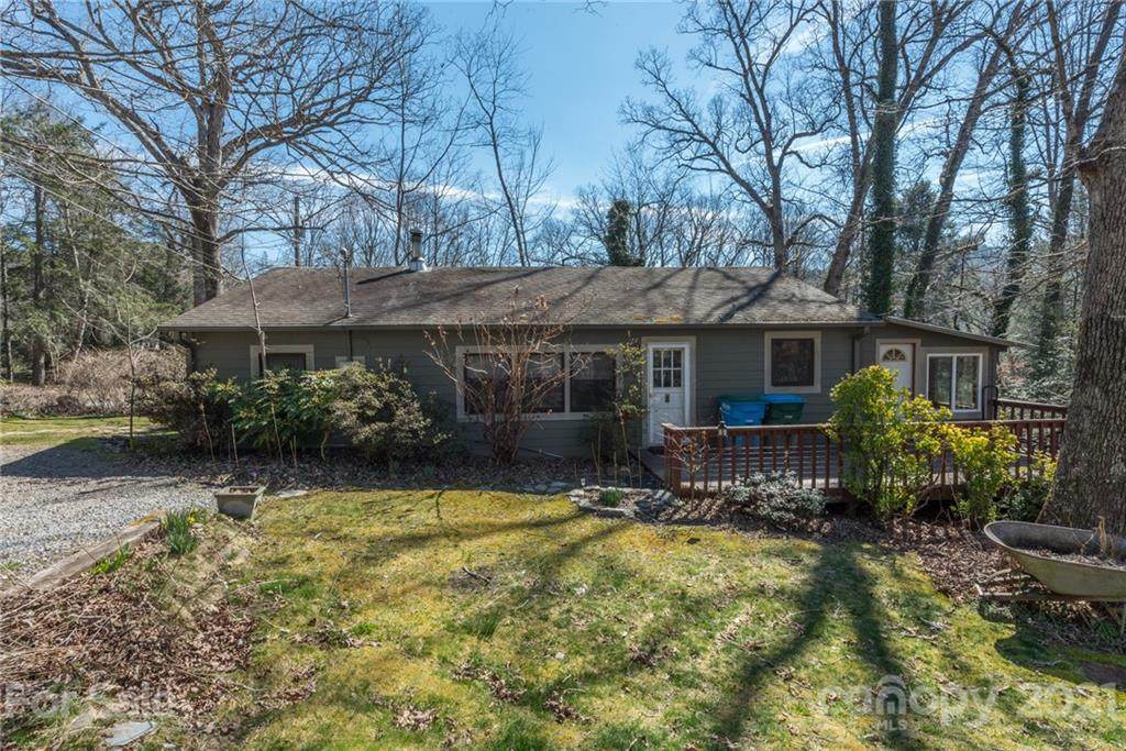 260 Pine Street - Photo 1