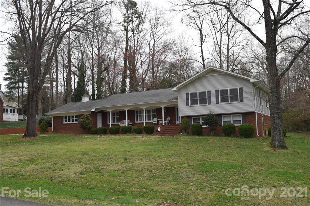 710 4th Avenue - Photo 1