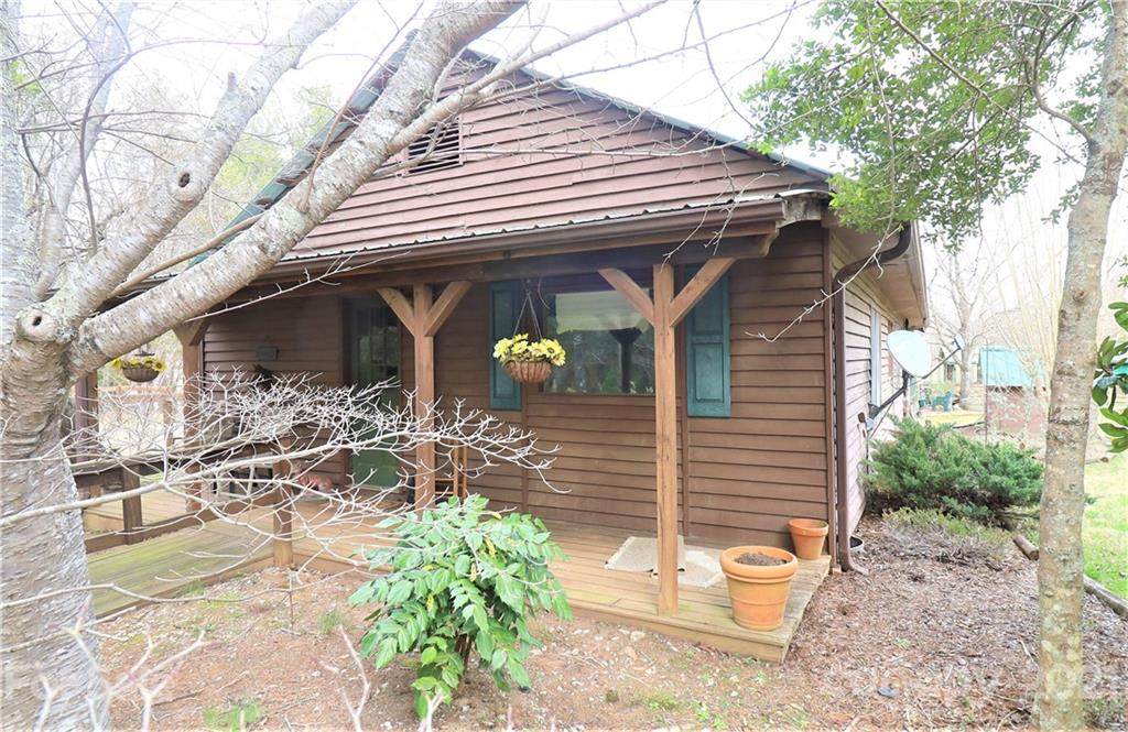 857 Red Fox Road - Photo 1