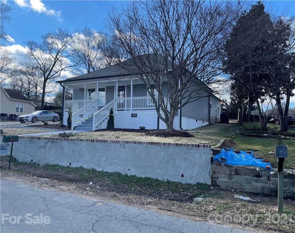 131 Swink Street - Photo 1