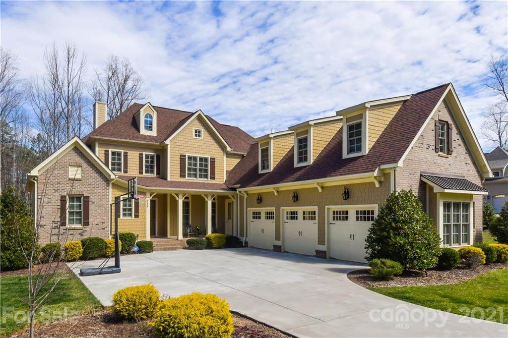 219 Bay Shore Loop - Photo 1
