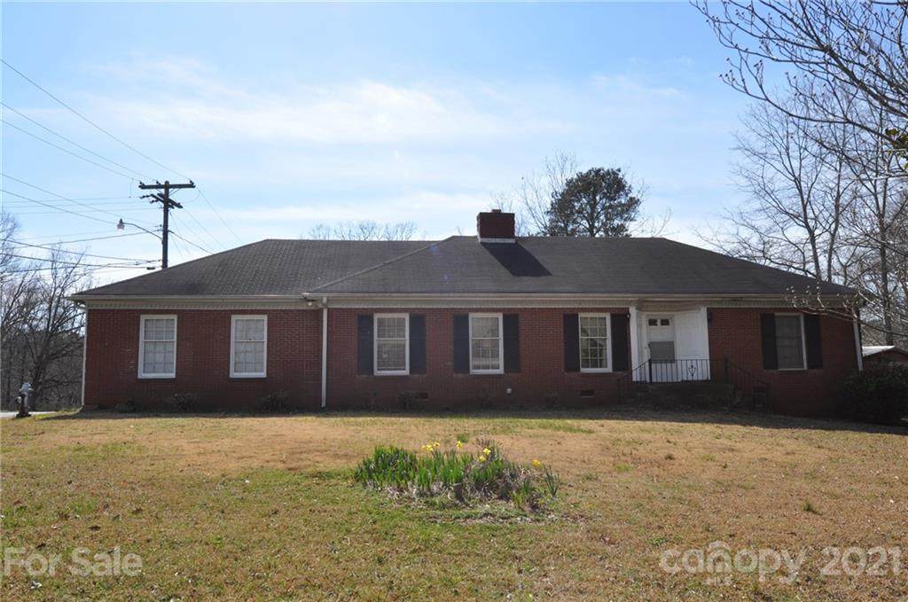 117 Crestwood Drive - Photo 1