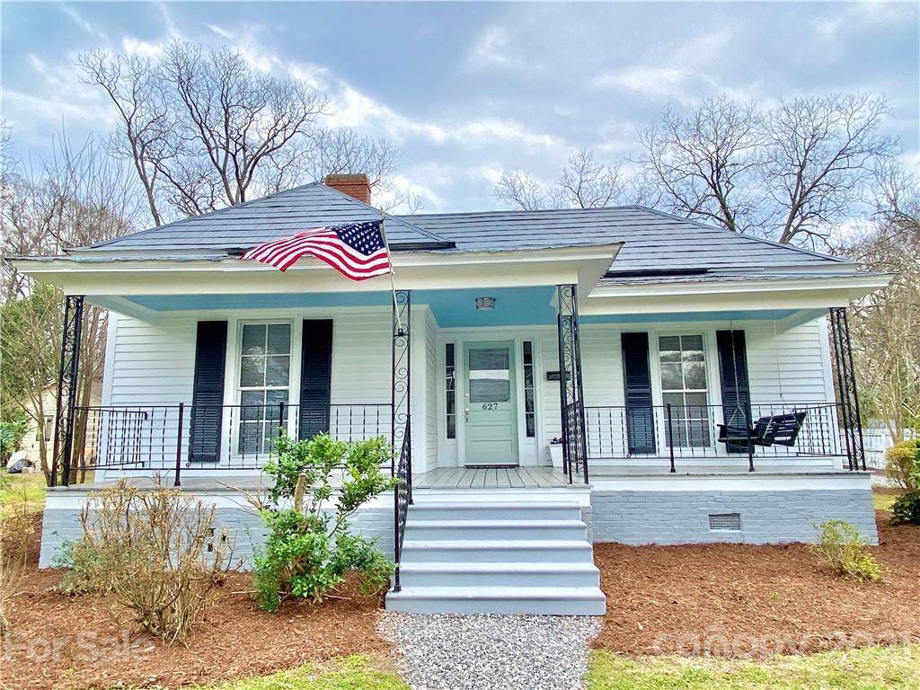 627 Sharpe Street - Photo 1