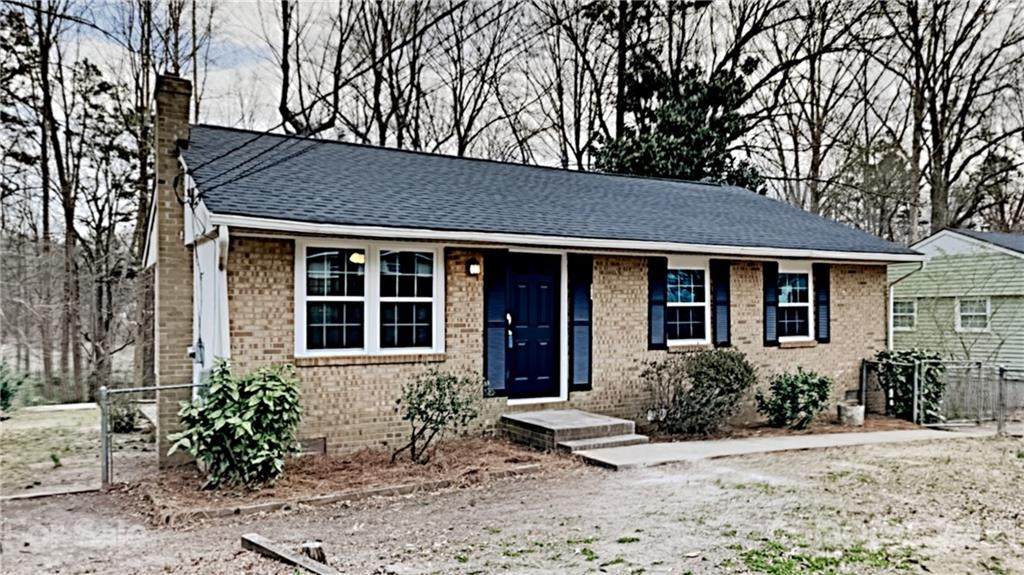 2834 Crawford Avenue - Photo 1