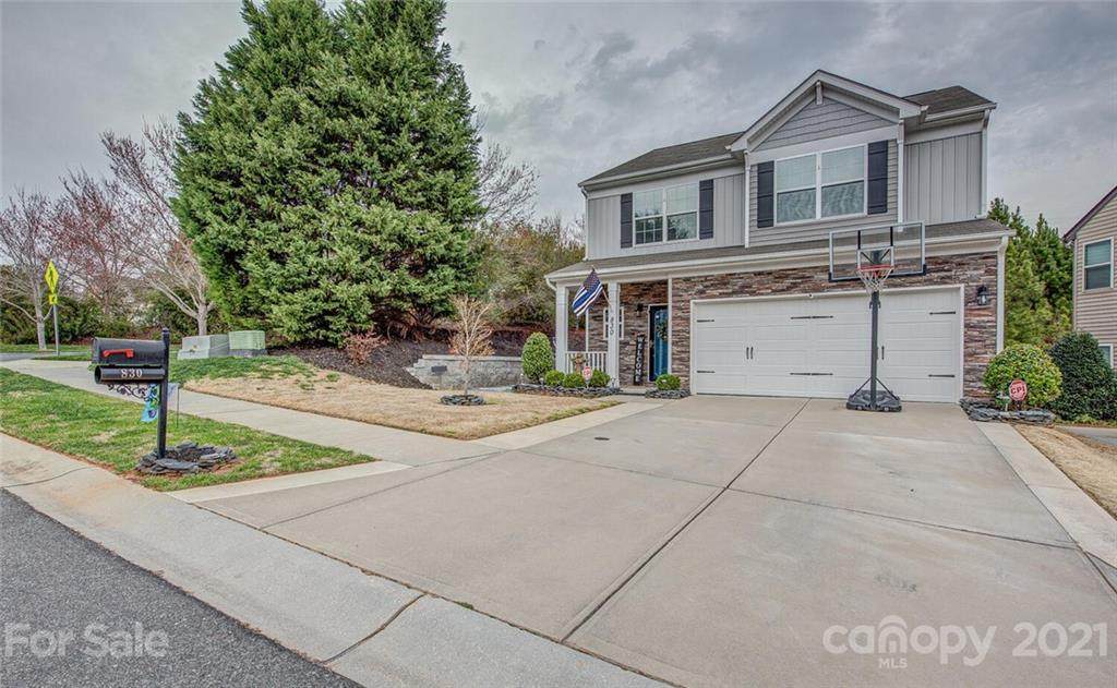 830 Inwood Hill Drive - Photo 1