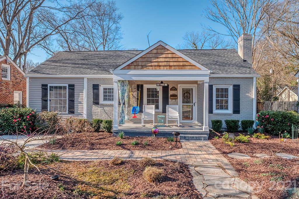 2606 Chesterfield Avenue - Photo 1