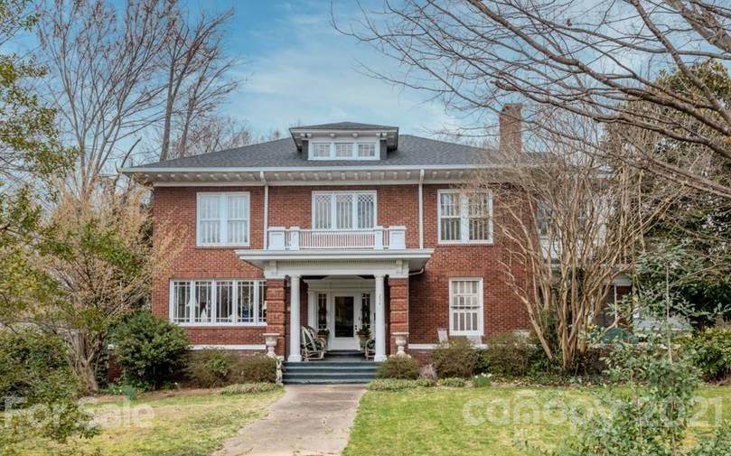 234 3rd Avenue - Photo 1