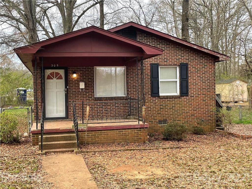 305 Scoggins Street - Photo 1