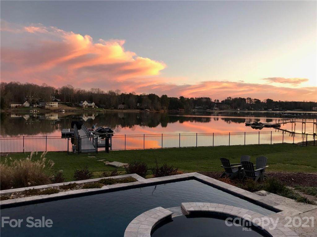 159 Homer Lane - Photo 1