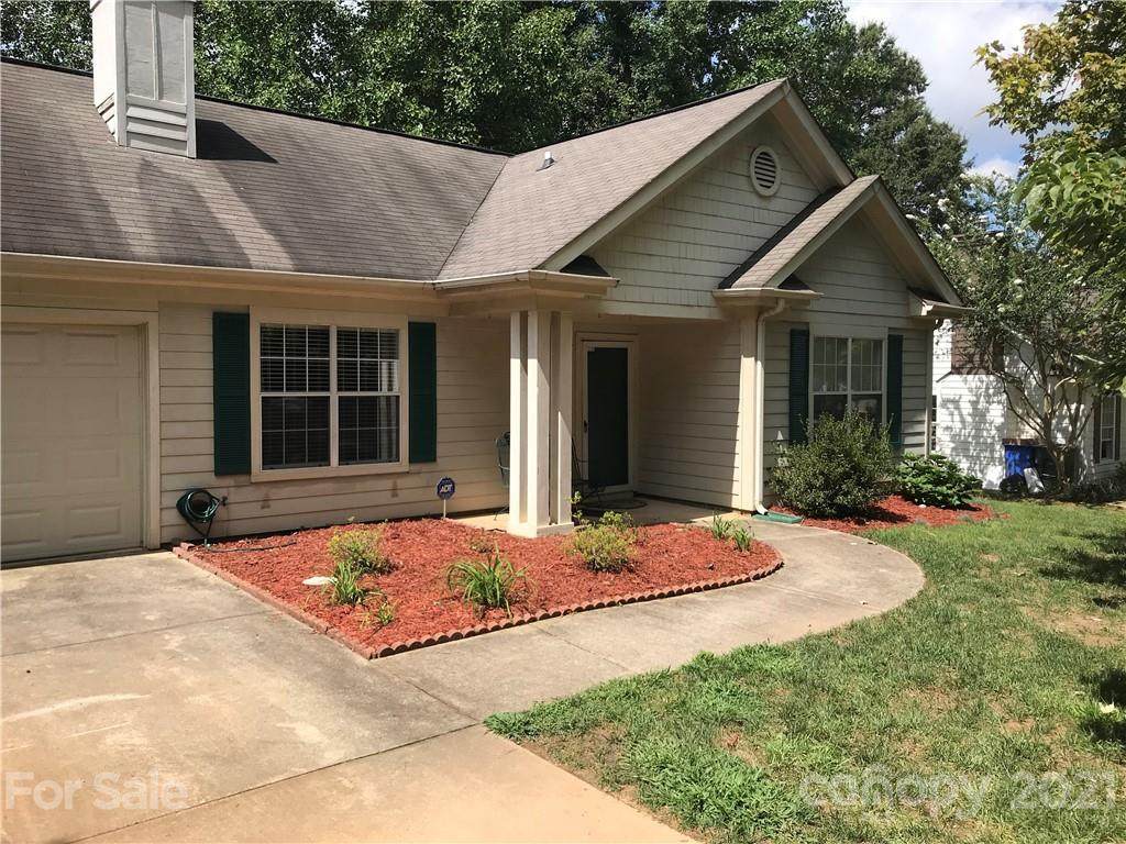 116 Cedarcroft Drive - Photo 1
