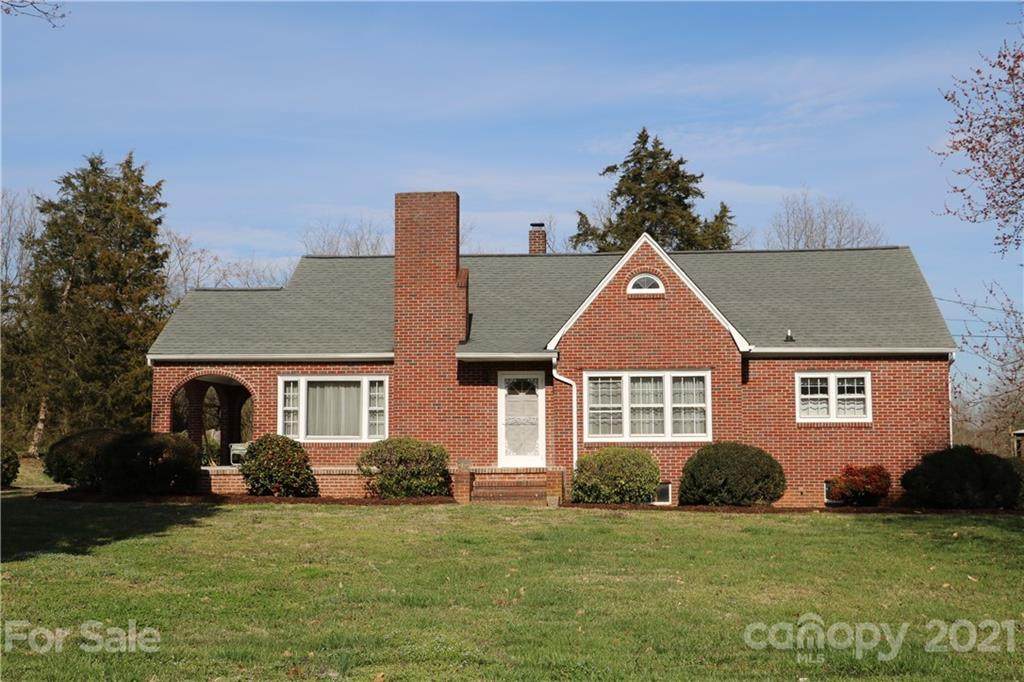 4136 Polkville Road - Photo 1