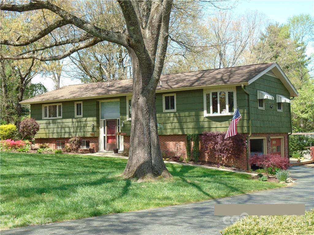 3128 Florida Drive - Photo 1