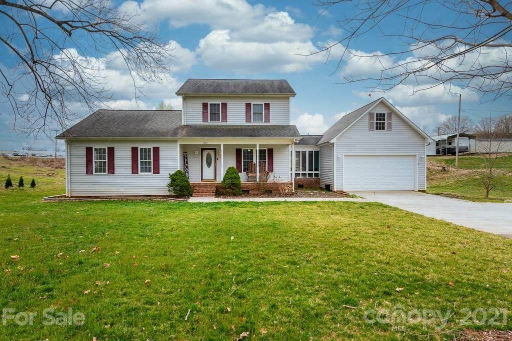 1030 23rd Street - Photo 1