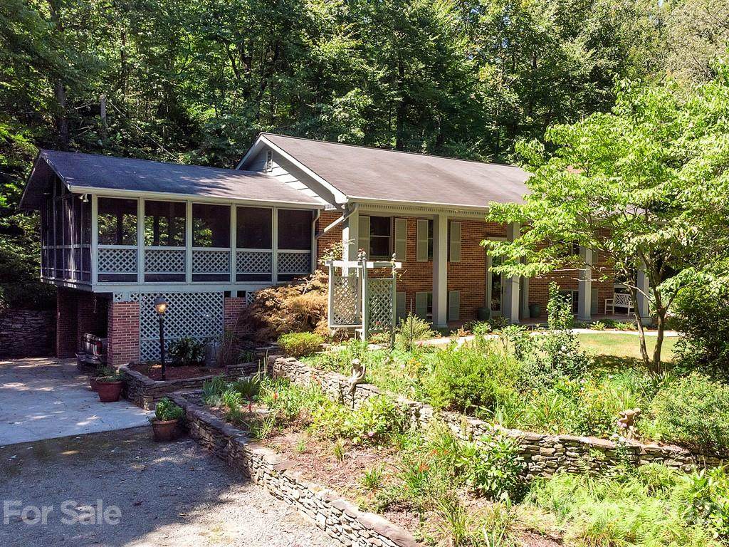 780 Hart Road - Photo 1