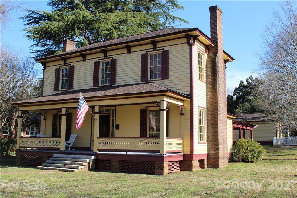 300 Horah Street - Photo 1