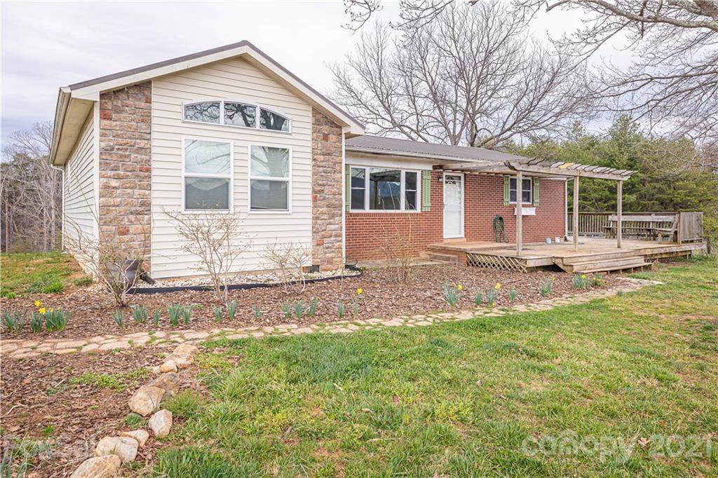 2190 Propst Road - Photo 1