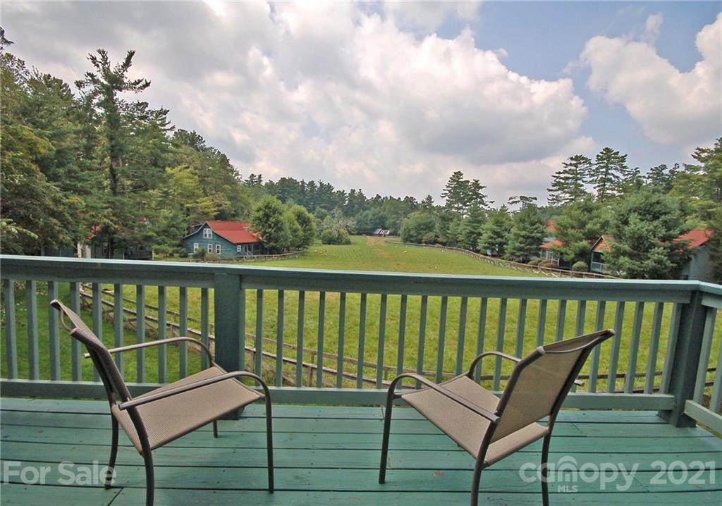 32 Rhett Drive - Photo 1