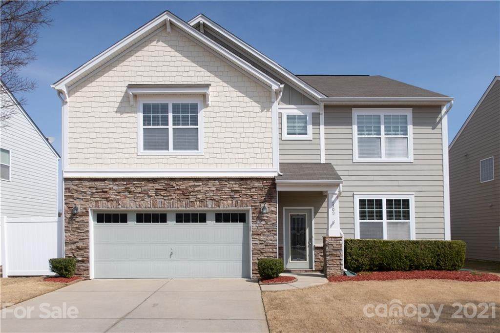 4309 Toddington Lane - Photo 1