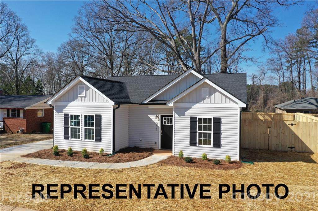 109 Mclean Street - Photo 1